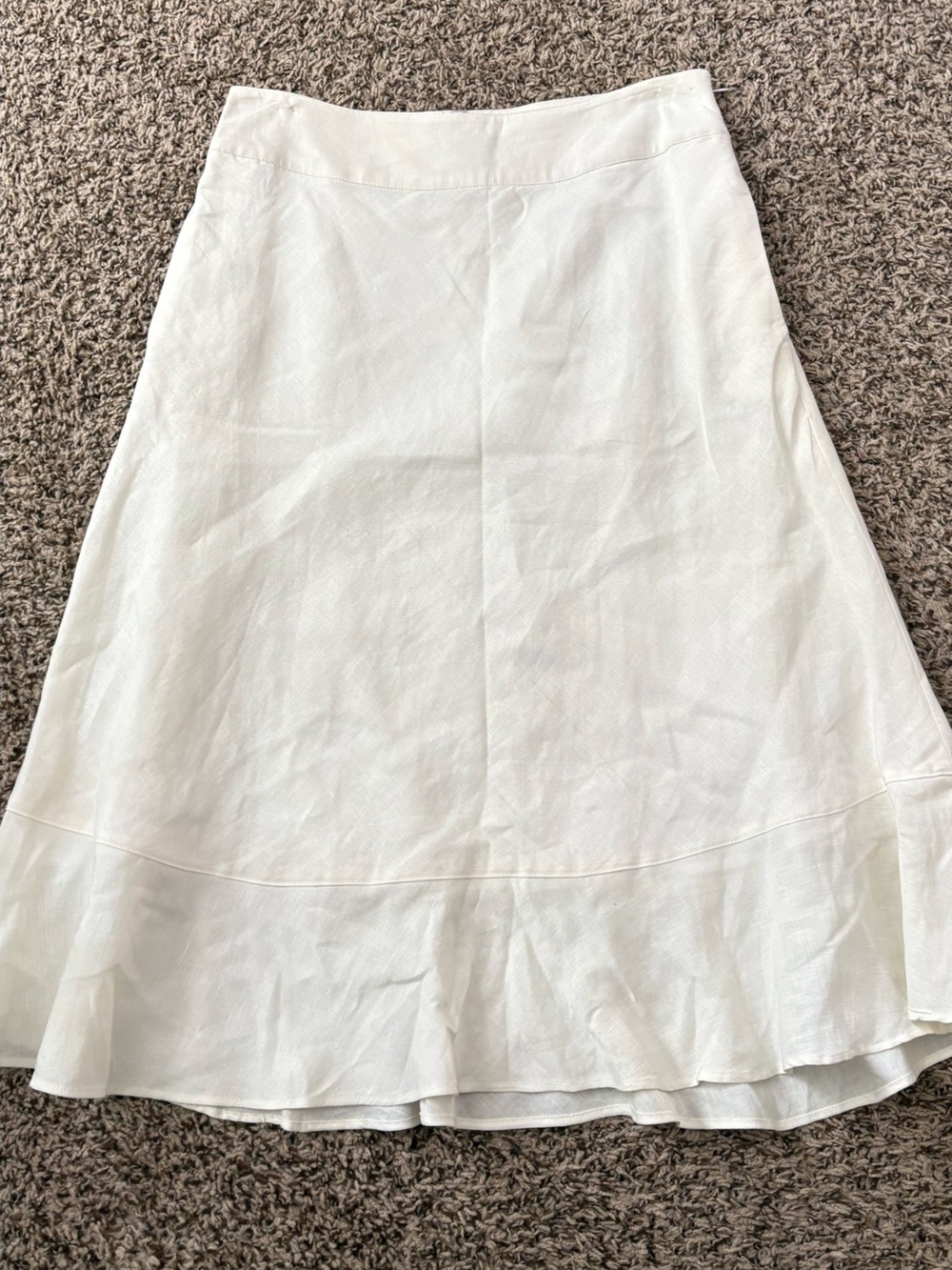 East 5th White Textured Skirt